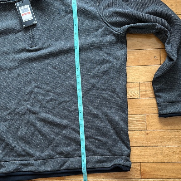 Men's Gray Quarter-Zip Pullover - Picture 4 of 5